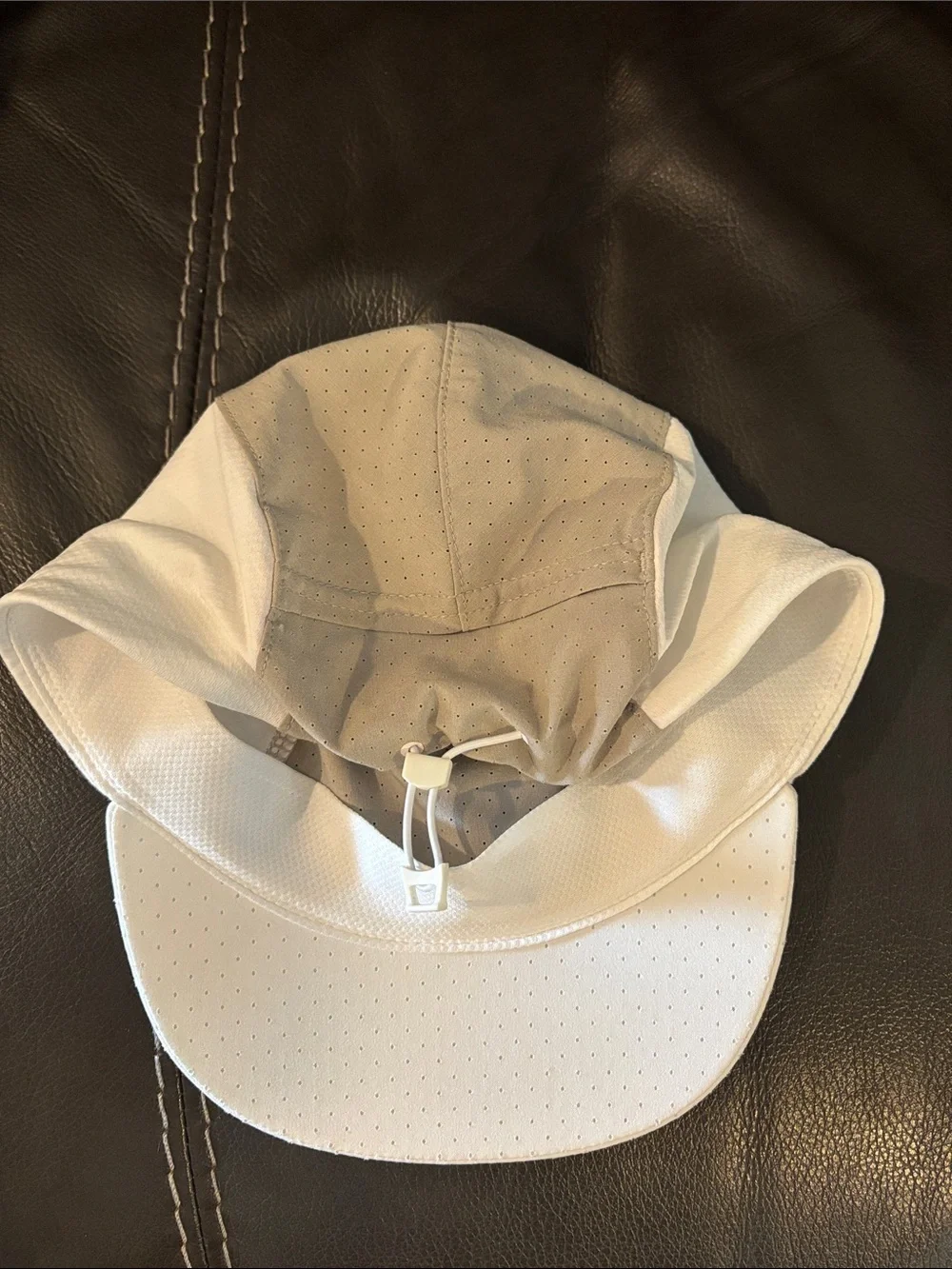 Lululemon Light Gray & White Running Hat